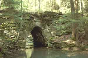 Clendinin Stone Arch Bridge